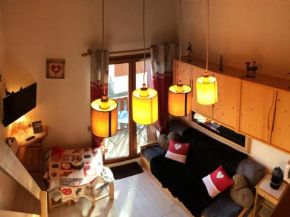 Charmant studio 2ème étage, balcon sud, à deux pas télésiège et commerces, calmes et ensoleillé - FR-1-416-180 Fontcouverte-La Toussuire